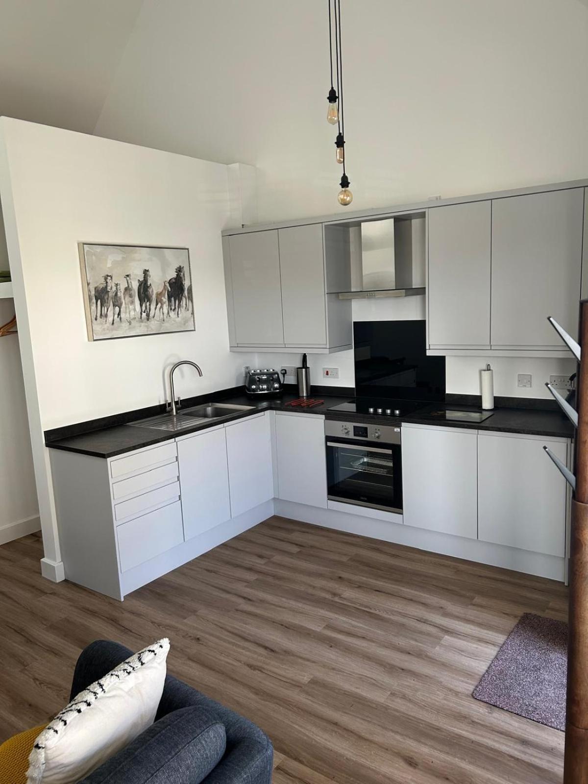 Blundens Kellingley Apartment Chichester Exterior photo